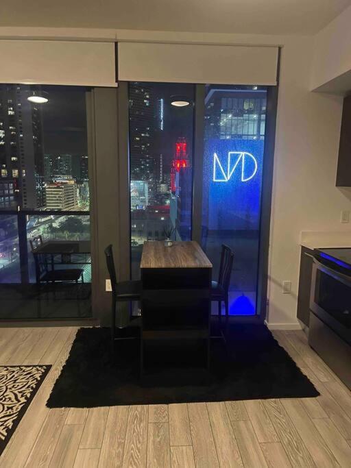 Vibrant Studio Downtown Miami Apartment Bagian luar foto
